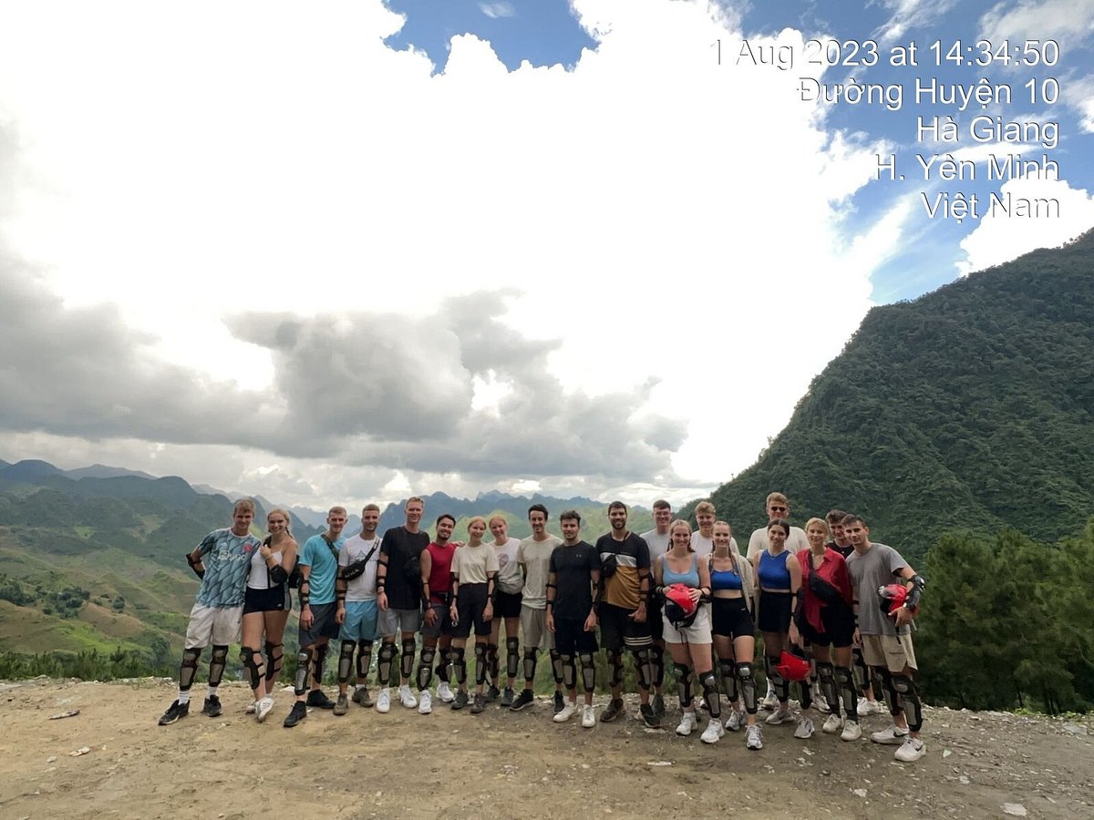 The Buffalo tour group
